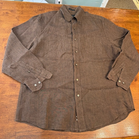 W.H. Belk Other - Men's W. H. Belk sportswear Brown linen button down Shirt size XL